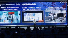 能机械人的自从智能节制和交互